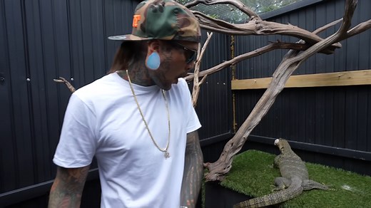 The stomach tattoo experience I’ll never forget