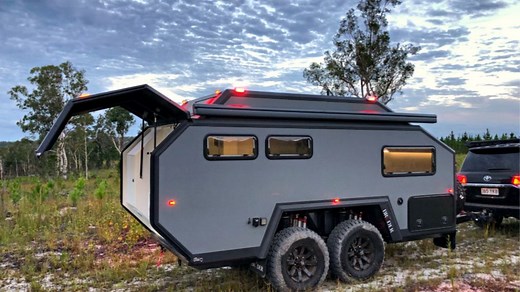 Bruder EXP-6 GT: Diesen Wohnwagen hält nichts und niemand auf