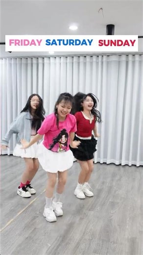 Friday, Saturday, Sunday: Which mood are you today?💃✨ #fyp