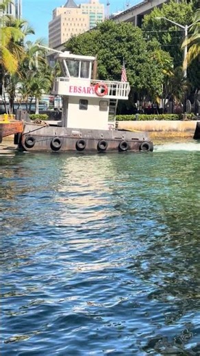 Push Boat W/ Barge Waiting For River Bridge To Open , Then Headed Down The River #pushboat