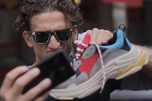 HYPEBEAST 專訪－看看途人如何評價 Balenciaga 的 Triple S Trainer