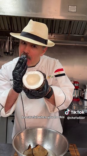 Homemade Coconut Oil (Traditional Wet Method) Ingredients \t•\tFresh mature coconuts (not young coconuts) \t•\tWater (as needed) ⸻ Instructions Step 1: Extract the Coconut Milk \t1.\tCrack open the coconuts. \t2.\tRemove the white flesh from the shell. \t3.\tCut the flesh into small pieces. \t4.\tAdd the coconut pieces to a blender. \t5.\tAdd warm water (just enough to help it blend). \t6.\tBlend until very smooth. ⸻ Step 2: Strain \t1.\tPour the blended mixture through a cheesecloth, nut milk b