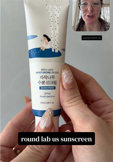Not knocking this @ROUND LAB birch juice OT sunscreen formula because it’s doing the best it can with US-approved UV filters, but I recommend the OG with the international UV filters