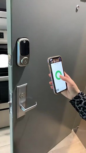 Yale Smart Lock #key #nokey #lock #smart #locksmith #geolocksmith #brookylnlocksmith #nyclocksmith #nyc #brooklyn #newyork www.geolocksmith.com