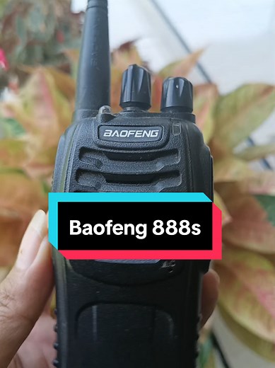 Baofeng 888s Handheld Walkie Talkie Review