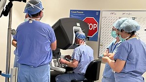 Mayo Clinic surgeons perform first robotic-assisted kidney transplant in Minnesota - Mayo Clinic News Network