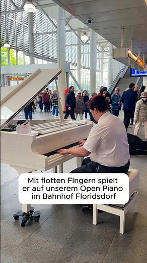 Playing on a PUBLIC piano in a TRAIN STATION 🤍🎹 #publicpiano #piano #streetpiano #openpiano #music