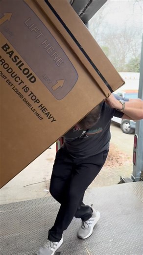 Davesappliancewarehouse on Instagram: "#howto move a very #heavy #refrigerator #appliances #wow"