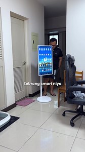 𝐎𝐯𝐞𝐫 𝟏,𝟎𝟎𝟎 𝐜𝐨𝐦𝐩𝐚𝐧𝐢𝐞𝐬 𝐚𝐧𝐝 𝐜𝐫𝐞𝐚𝐭𝐨𝐫𝐬 𝐜𝐡𝐨𝐨𝐬𝐞 𝐒𝐦𝐚𝐫𝐭 𝐇𝐚𝐯𝐞𝐧 𝐌𝐨𝐛𝐢𝐥𝐞 𝐓𝐕. A rotating, portable 32” 𝐒𝐦𝐚𝐫𝐭 𝐓𝐕 perfect for meetings, teaching, content, and Netflix/TikTok sessions. 𝐊𝐞𝐲 𝐅𝐞𝐚𝐭𝐮𝐫𝐞𝐬: ✔️ Full HD Rotating Touchscreen ✔️ Built-in Apps, Camera & Speakers ✔️ Wireless Casting (Phone/Laptop) ✔️ Up to 8 Hours Battery Life ✔️ Portable with Wheels & Adjustable Height 🎁 𝐏𝐞𝐫𝐤𝐬: ✔️ FREE Air Mouse & Stylus (Pro variant) ✔️ FREE Nationw