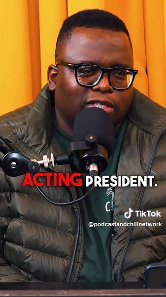 We are on to something here, Macg is about to get us all the answers we need from Vodacom 💸💰🔥 Phakama Mac Icesha lifikile President Of The Chillers is back, you dont want to miss Episode 670 of #PodcastandChill at 3pm 🕒 on YouTube 🔴