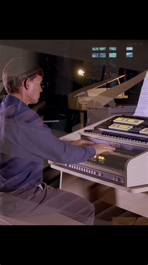 Viscount Cantorum Trio Plus Demo | 3-Manual Digital Organ with Physis Plus Technology