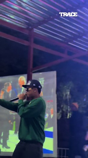 A Reece Live Performance - Boy Doing Things