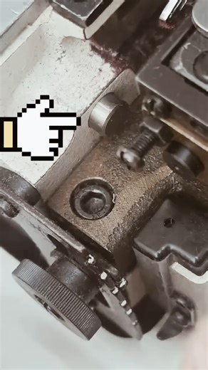 Machine Technology on Instagram: "overlock machine stitch overlocker tips #shortvideo #machine #fbyシvideo #sewing #viral #shorts"