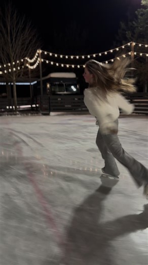 Video van Любовь Рубцова (@luyba159) over song with lyrics