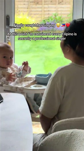 AFAM Catches His Filipina Wife Singing 😍🇵🇭