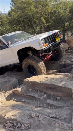 Built by schultz at the V-Notch #jeep #jeepcherokee #jeepxj #offroad #rockcrawler #rockcrawling #4x4