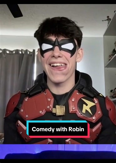 Comedy with a Robin Cosplayer and Blue Elmo! @“princeofgotham” | Cosplayer