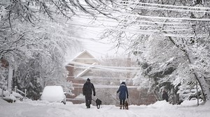 Temperatures across the country are plummeting as winter weather sweeps the country. https://bit.ly/3PKJXEK | USA TODAY Video