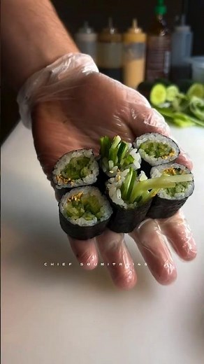 how to make futomaki .🍣#sushi #food #kitchen #chef