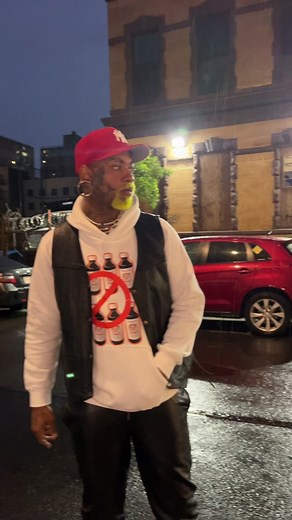 So today i opened a black bodega in the bronx . Not ya average bodega ! We have sewing machines , custom clothes , sneakers , 90s asthetics , pay phone , drinks , 90s candy and u can get custom jeans on the spot 554 E 141st St Bronx, NY 10454 #viral #MADEINBODEGA #viral #foryoupage #denim #newyork