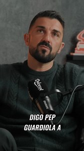 Un jugador de fútbol expresa su gratitud a sus entrenadores, resaltando la táctica de Pep Guardiola y el crecimiento personal y la confianza que le inculcó Luis Aragonés. Visita: https://curiosidadesfutbol.com/ #Fútbol #Guardiola #Aragonés #Entrenadores #Deporte | Curiosidades Futboleras
