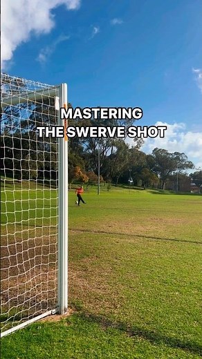 Swerve Shot Technique #soccertechniques #footballtraining #futbol #footy #footballtechniques