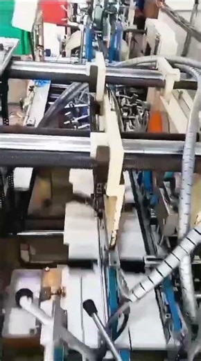 folder gluer machine with nozzle gun for lockbtom packaging box.