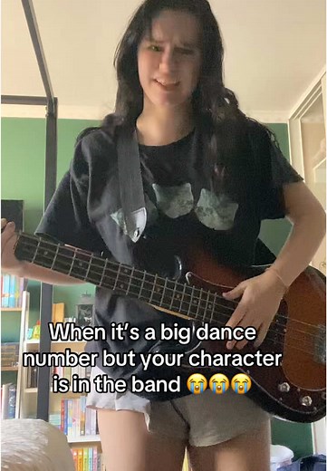 Justice for Katie ✊✊✊ #schoolofrock #katieschoolofrock #bassguitar #actress #fyp #xybca #foryoupage #fypシ゚