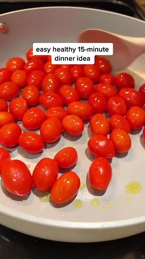 Easy Cherry Tomato Spinach Pasta Recipe