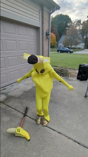 Dancing Peely! #fortnite #peely #marshmello