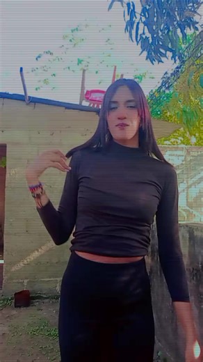 Después de 100 ensayos y 200mil veces viendo el tutorial lo medio hice. 🇻🇪🙏😍