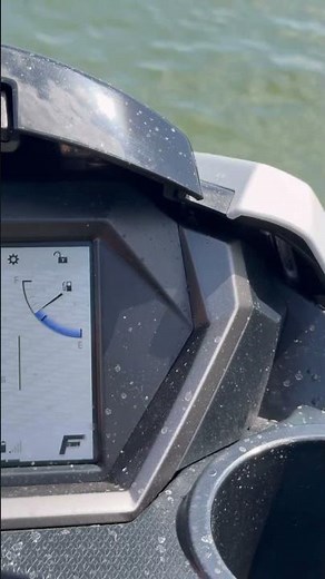 Yamaha FX SVHO WaveRunner Fuel Mileage Compared to Kawasaki Ultra 310 Jet Ski