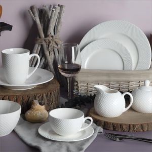 [Hot Item] White Plates Sets Embossed Fine China Porcelain Dinnerware