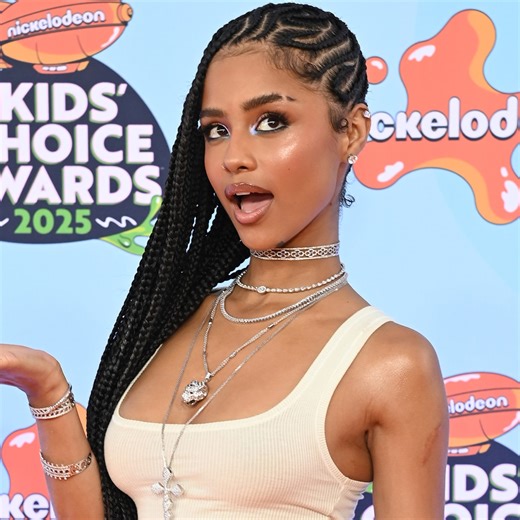 Kids’ Choice Awards 2025: See Every Celebrity Arrive on the Red Carpet