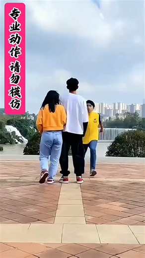 No Fear. Just Action 😳🔥 | FliporaX #FliporaX #stunt #flip #parkour #freerunning #adrenaline