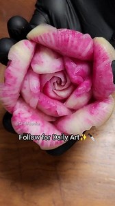 Simple fruit carving design 🍈✨ Easy carving ideas for beginners — anyone can try at home.🔪 Watch till the end for the final reveal 👀 If you enjoy simple & satisfying food art, follow for more fruit carving ideas 🔪✨ #FruitCarving #SimpleCarving #FoodArt #BeginnerFriendly #SatisfyingVideo #chefasanka | Chef Asanka