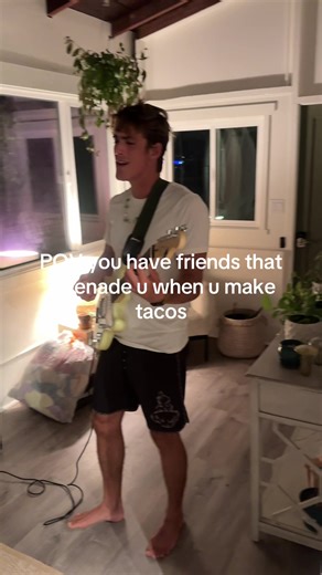 We love kitchen tunes