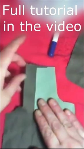 Want to learn how to sew detailed clothes for miniature bears? 🧵🍯 From pattern to final look! ✨🧸