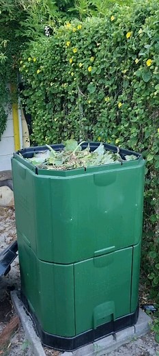 I am totally in love with the bin!! This #aerobin from @earthagainco is making management of my garden waste very easy . #compost #naturalfertilizer #gardenwaste #liquidgold #liquidfertilizer | Natasha Van Zyl