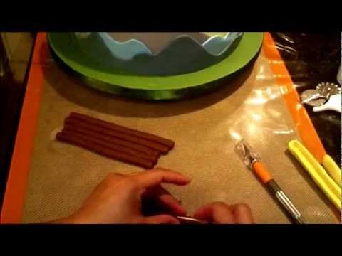 How to Make a Small Log Cabin Cake Tier