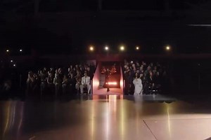 874K views · 41K reactions | 'Moonlit Floor' Performance Victoria’s Secret Fashion Show!諾 -ys⚘ | Blackc̶h̶i̶n̶a̶s̶ In Your Area | Facebook