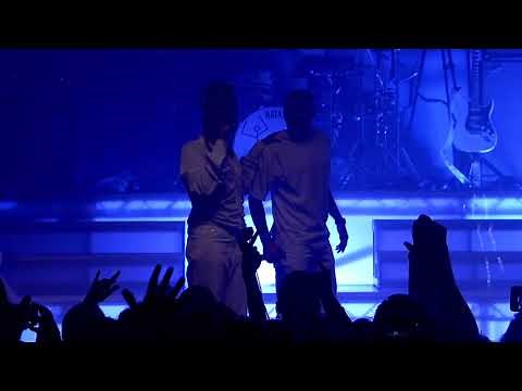 Little Simz - Devour/ Dead Body Remix/ Offence (#LiveInLondon)