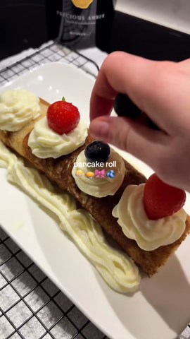 How to make pancake rolls: easy and delicious ideas