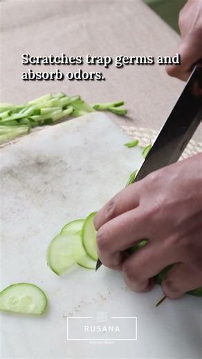Stop Using Plastic Cutting Boards Immediately #microplastics #kitchen