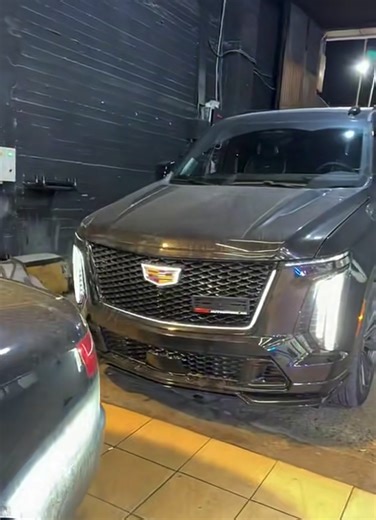 Cadillac Escalade Review at One Way Auto Studio
