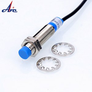 [Hot Item] 12mm Inductive 12V DC Proximity Metal Detector Sensor Switch