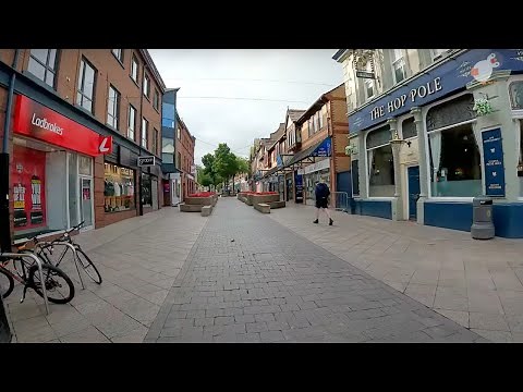 WARRINGTON Town Centre Walking Tour