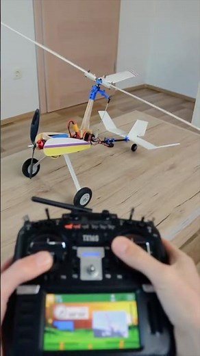 RC Gyrocopter - Without / With Pre-rotator
