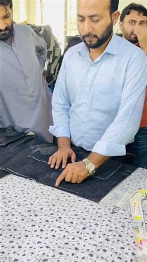 Back Pocket Tracing Process | Jeans Pocket Marking | Garment Cutting Tutorial #shorts