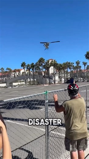 Why Helicopter Blades Are Painted in Bright Colors#MindBlowing